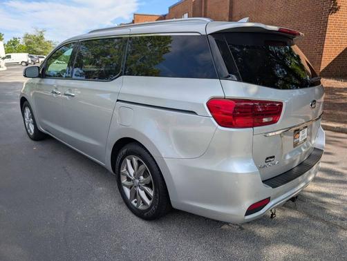 Silky Silver 2019 Kia Sedona EX