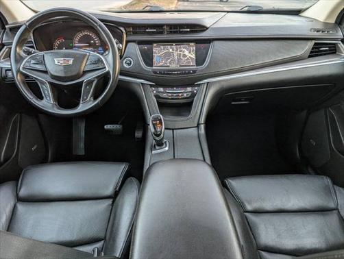 2017 Cadillac XT5 Premium Luxury