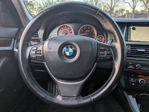 2015 BMW 528 528i 4dr Sedan