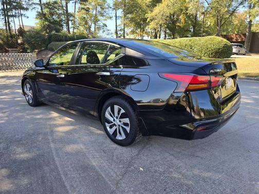 2021 Nissan Altima S FWD