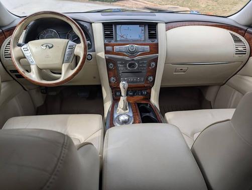 2015 INFINITI QX80 Base