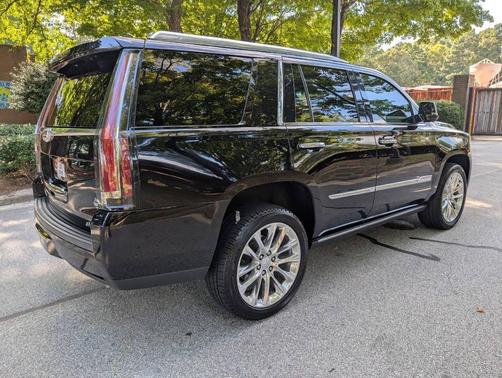 2019 Cadillac Escalade Premium Luxury