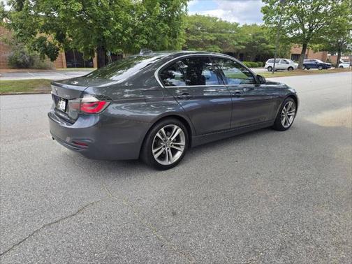 2018 BMW 330 330i 4dr Sedan