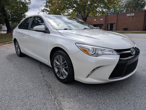 2015 Toyota Camry SE