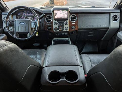 2014 Ford F-350 Lariat