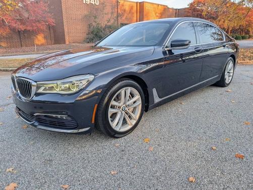 2016 BMW 750 i xDrive