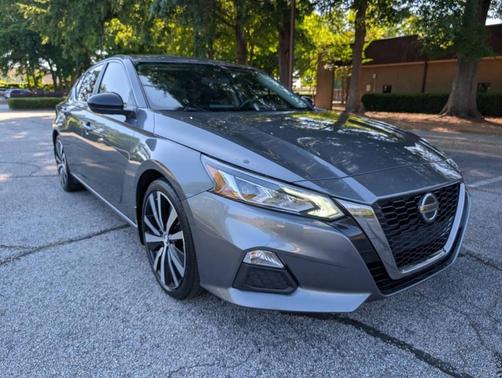 Gun Metallic 2020 Nissan Altima SR FWD