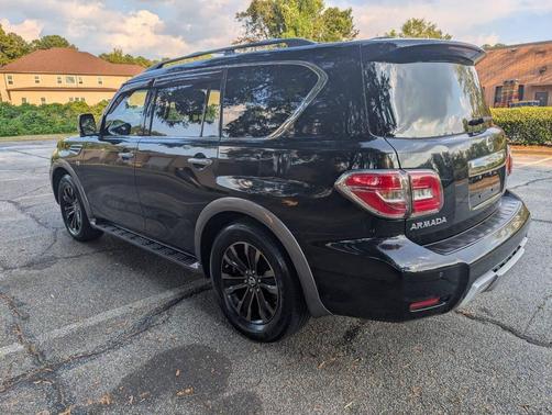 2017 Nissan Armada Platinum