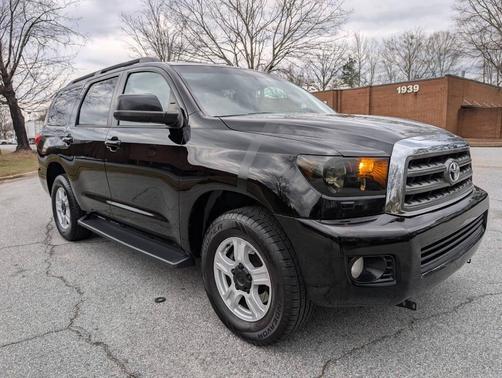 2015 Toyota Sequoia SR5