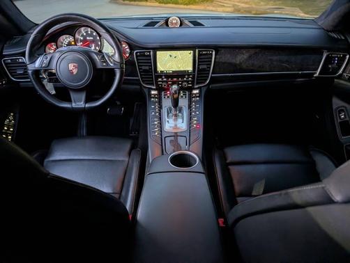 2013 Porsche Panamera Turbo