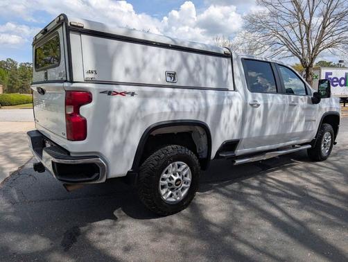 White 2021 Chevrolet Silverado 2500 LT