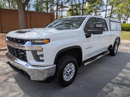White 2021 Chevrolet Silverado 2500 LT