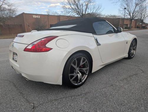 2015 Nissan 370Z Touring Sport