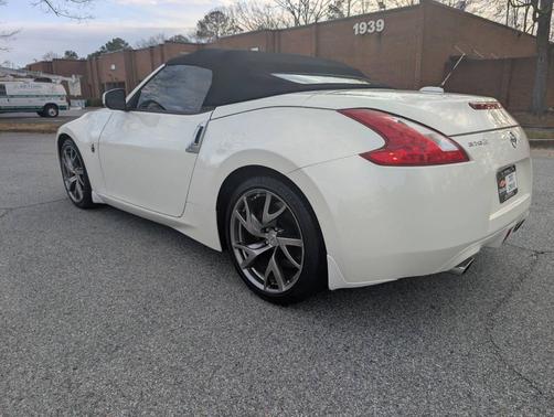 2015 Nissan 370Z Touring Sport