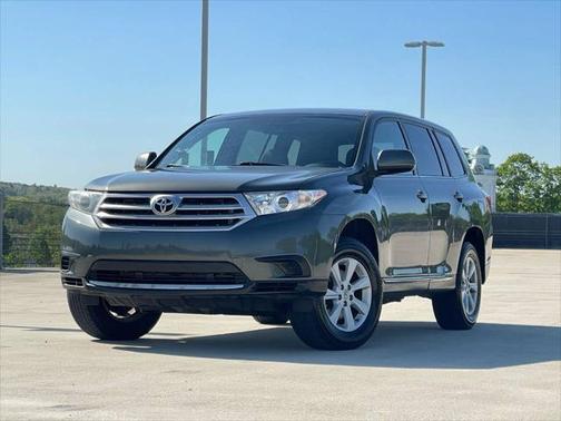 2013 Toyota Highlander SE