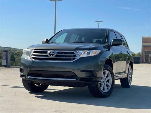 2013 Toyota Highlander SE