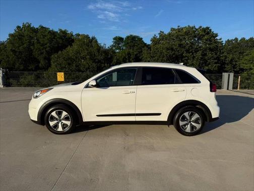 2018 Kia Niro LX
