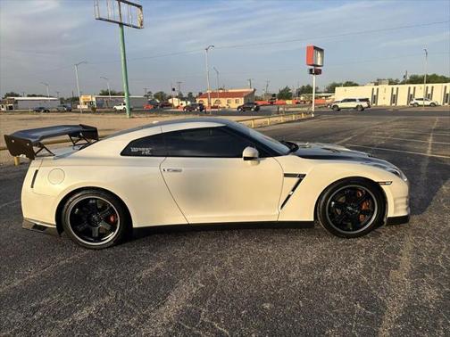 2013 Nissan GT-R Black Edition