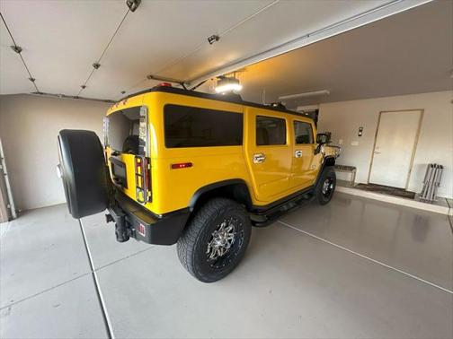 2005 Hummer H2 Base