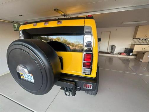2005 Hummer H2 Base