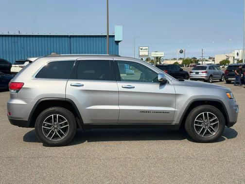 Granite Crystal Metallic 2019 Jeep Grand Cherokee Limited X