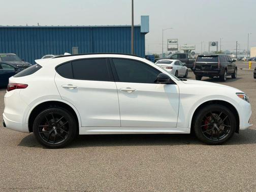 Alfa White 2020 Alfa Romeo Stelvio Ti Sport