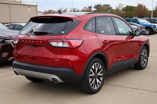 2020 Ford Escape SE