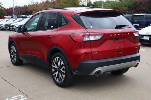 2020 Ford Escape SE