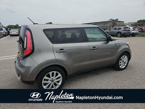 2017 Kia Soul +