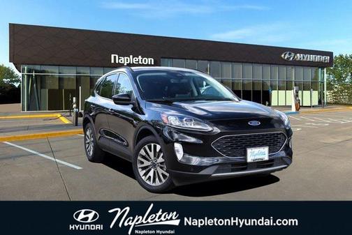 2022 Ford Escape Titanium