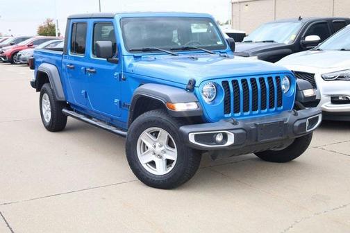 2022 Jeep Gladiator Sport S