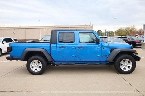 2022 Jeep Gladiator Sport S