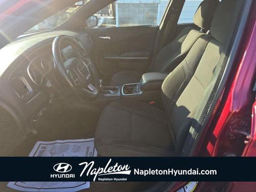 2018 Dodge Charger V6