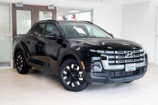 Phantom Black 2025 Hyundai SANTA CRUZ SEL