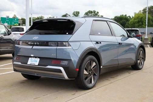 2025 Hyundai IONIQ 5 SEL