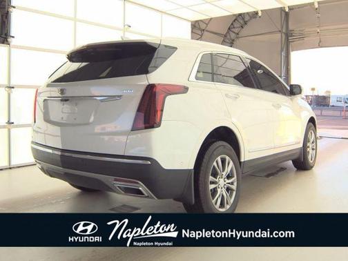 2022 Cadillac XT5 Premium Luxury