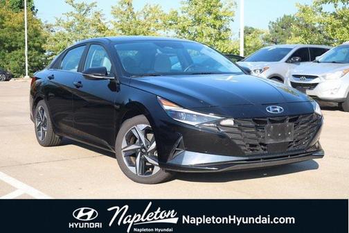 2023 Hyundai ELANTRA Limited