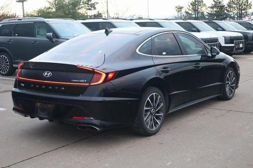 2021 Hyundai SONATA Limited