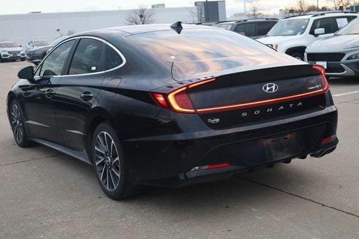 2021 Hyundai SONATA Limited