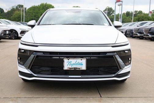 2025 Hyundai SONATA SE