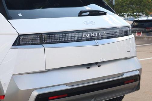 2025 Hyundai IONIQ 5 Limited