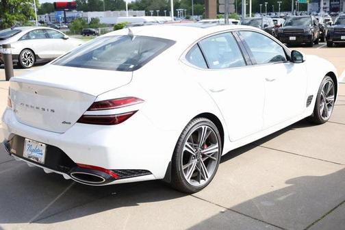 2025 Genesis G70 2.5T AWD