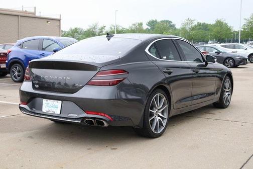2022 Genesis G70 2.0T AWD