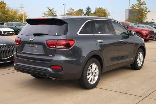 2020 Kia Sorento LX