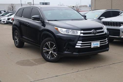 2018 Toyota Highlander LE I4