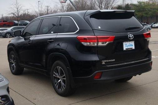 2018 Toyota Highlander LE I4
