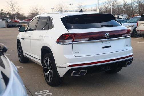 2024 Volkswagen Atlas Cross Sport 2.0T SEL Premium