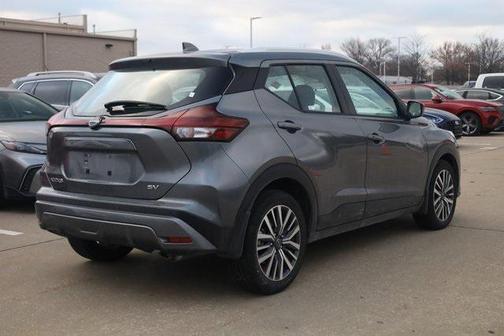 2024 Nissan Kicks SV