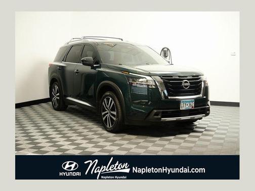 2023 Nissan Pathfinder Platinum 4WD
