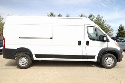 2025 RAM ProMaster 2500 Tradesman